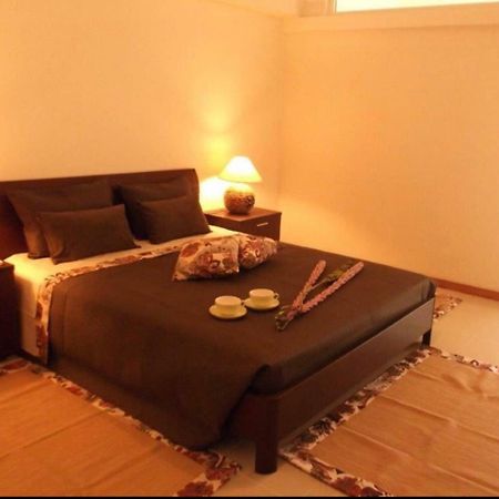 Villa Contemporaine Yaounde Exterior photo