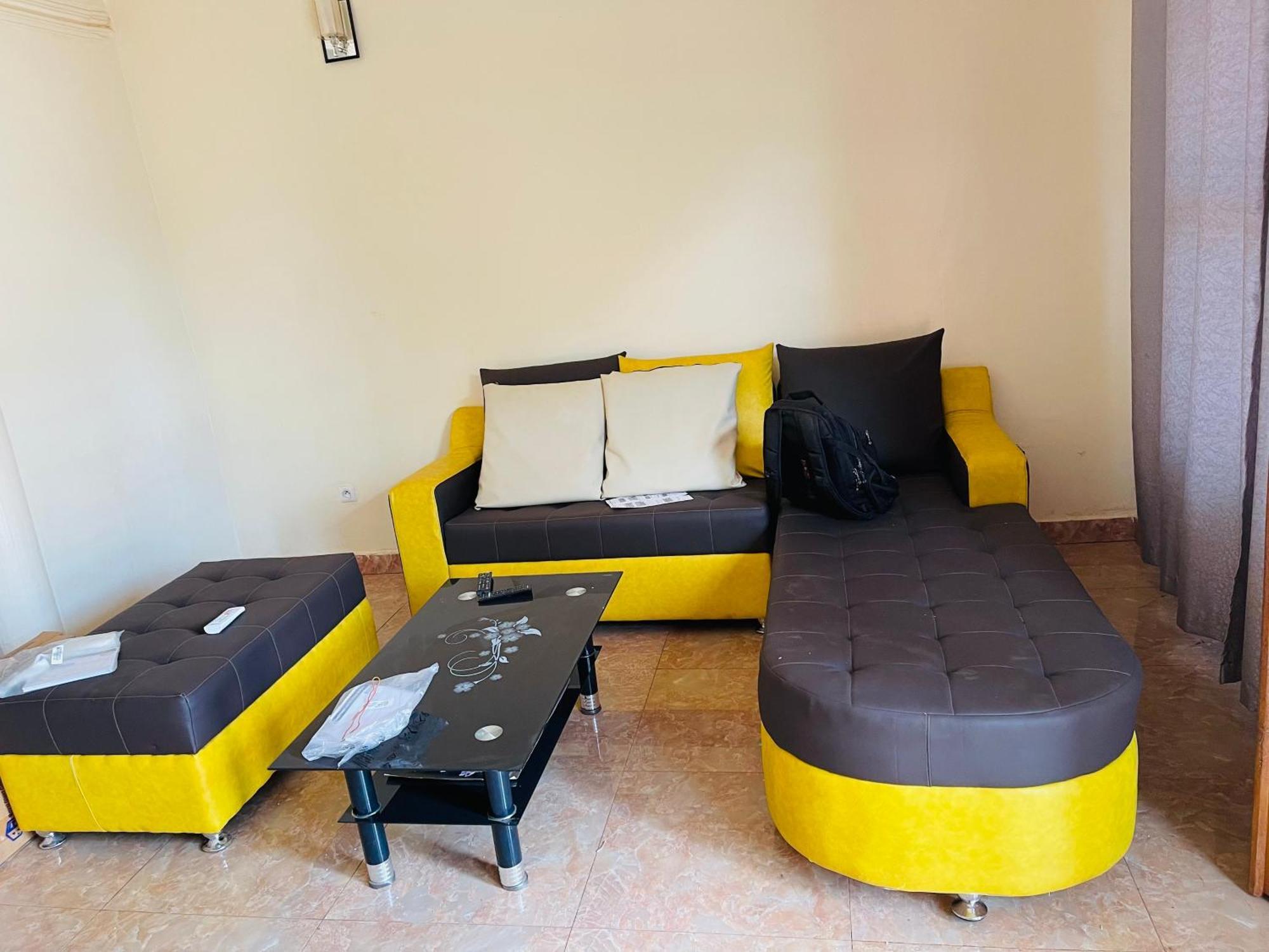 Villa Contemporaine Yaounde Exterior photo